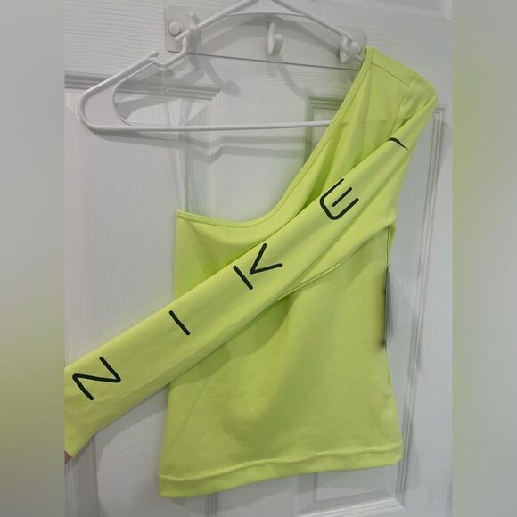 Nike Sportswear Asymmetrical One Shoulder Top Light Lemon Twist Women’s Size XS - Picture 5 of 9